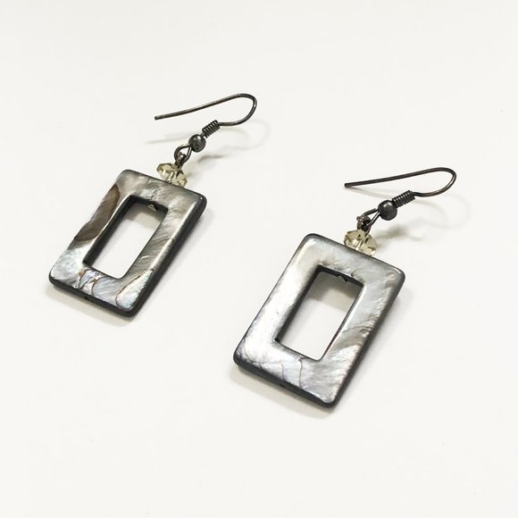Grey Mother of Pearl Rectangular Earrings - Picture 4 of 5